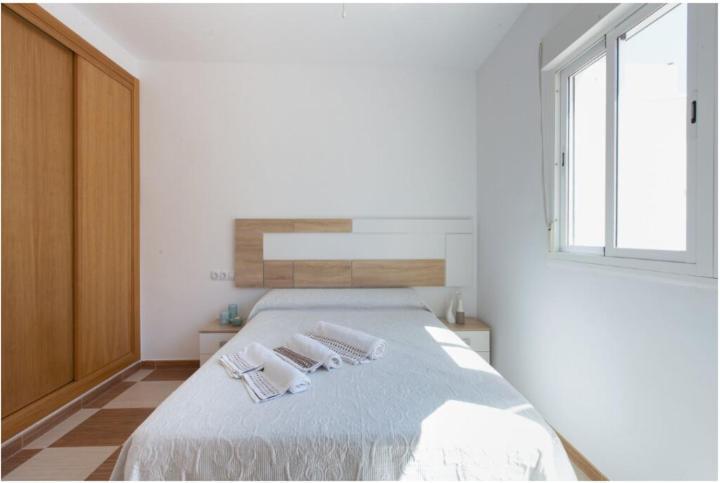 Apartamento, Casa, Chalet Adosado Frente Al Mar 카로보네라스 외부 사진