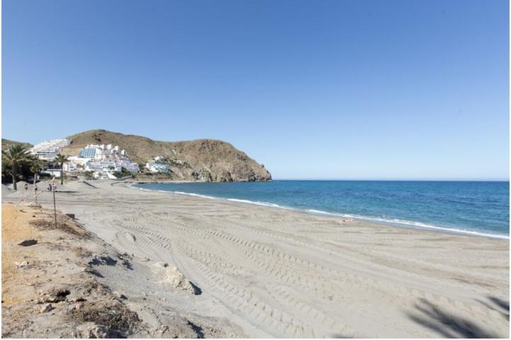 Apartamento, Casa, Chalet Adosado Frente Al Mar 카로보네라스 외부 사진